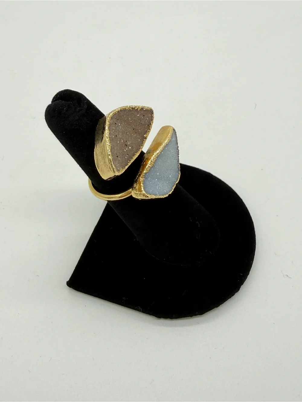 NWOT Gold-Trim Druzy Double Stone Ring in Beige and Light Blue